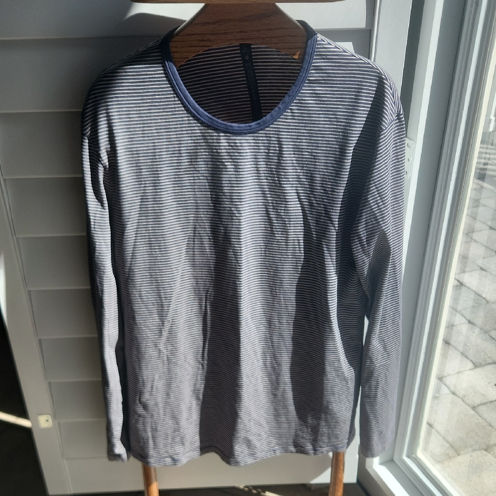 Lululemon Striped Gray Men's Shirt Sz XL